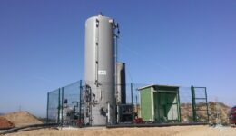 Desulfuración de biogás con biofiltros percoladores (biotrickling filters) y los biolavadores (bioscrubbers).